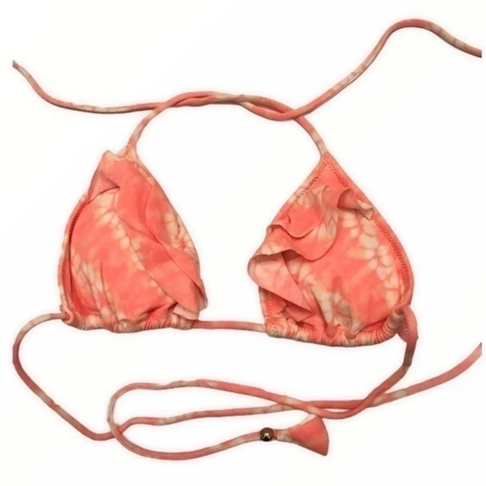 Victoria’s Secret ruffled bikini top nwot